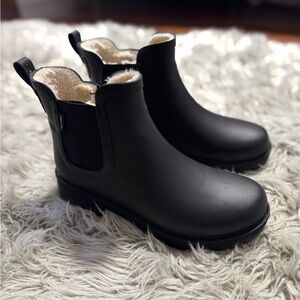 Black Faux Fur-Lined Chelsea Rain Ankle Boots